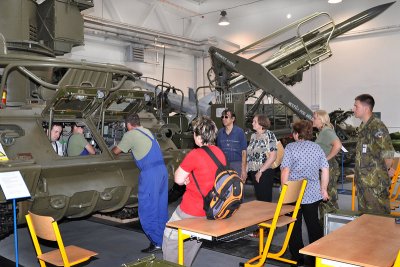 Viewing Military Vehicles and Technology