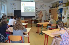 Vyškovští prezentovali armádu na ZŠ v Rájci – Jestřebí Vyškovští prezentovali armádu na ZŠ v Rájci – Jestřebí