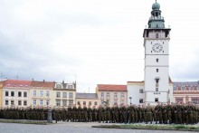 Na Masarykově náměstí ve Vyškově zaznělo: „Tak přísaháme“ Na Masarykově náměstí ve Vyškově zaznělo: „Tak přísaháme“