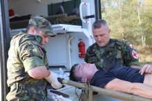 Do přípravy vojáků do Mali se zapojili vojenští právníci i studenti práv a medicíny Do přípravy vojáků do Mali se zapojili vojenští právníci i studenti práv a medicíny