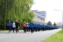Běh na podporu Vojenského fondu solidarity poprvé podpořili společně všichni posluchači kariérových kurzů Běh na podporu Vojenského fondu solidarity poprvé podpořili společně všichni posluchači kariérových kurzů