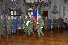 Kurz pro nižší důstojníky vyvrcholil slavnostním vyřazením ve Slavkově Kurz pro nižší důstojníky vyvrcholil slavnostním vyřazením ve Slavkově